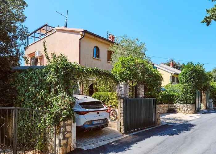 3 Bedroom Pet Friendly In Artatore *