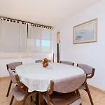 3 Bedroom Stunning In Artatore Apartment Cunski