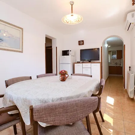 Apartamento Pet Friendly In Artatore With Wifi *